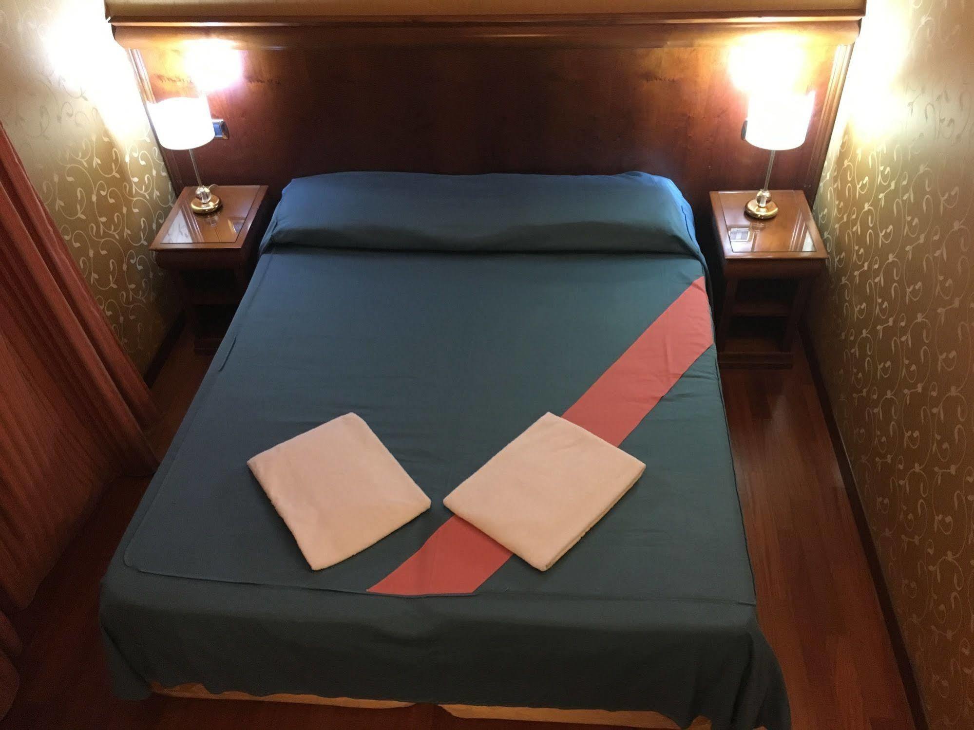 Hotel Divine רומא מראה חיצוני תמונה