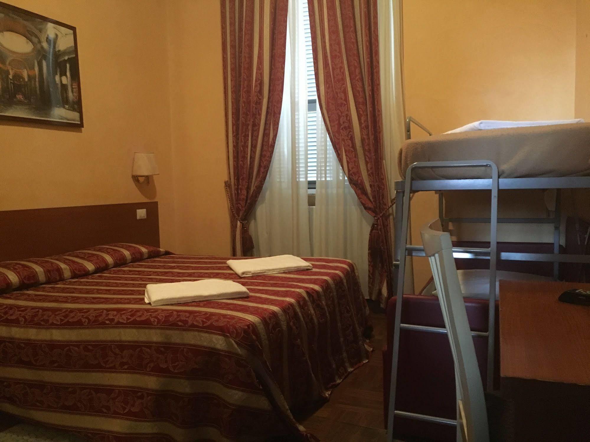 Hotel Divine רומא מראה חיצוני תמונה