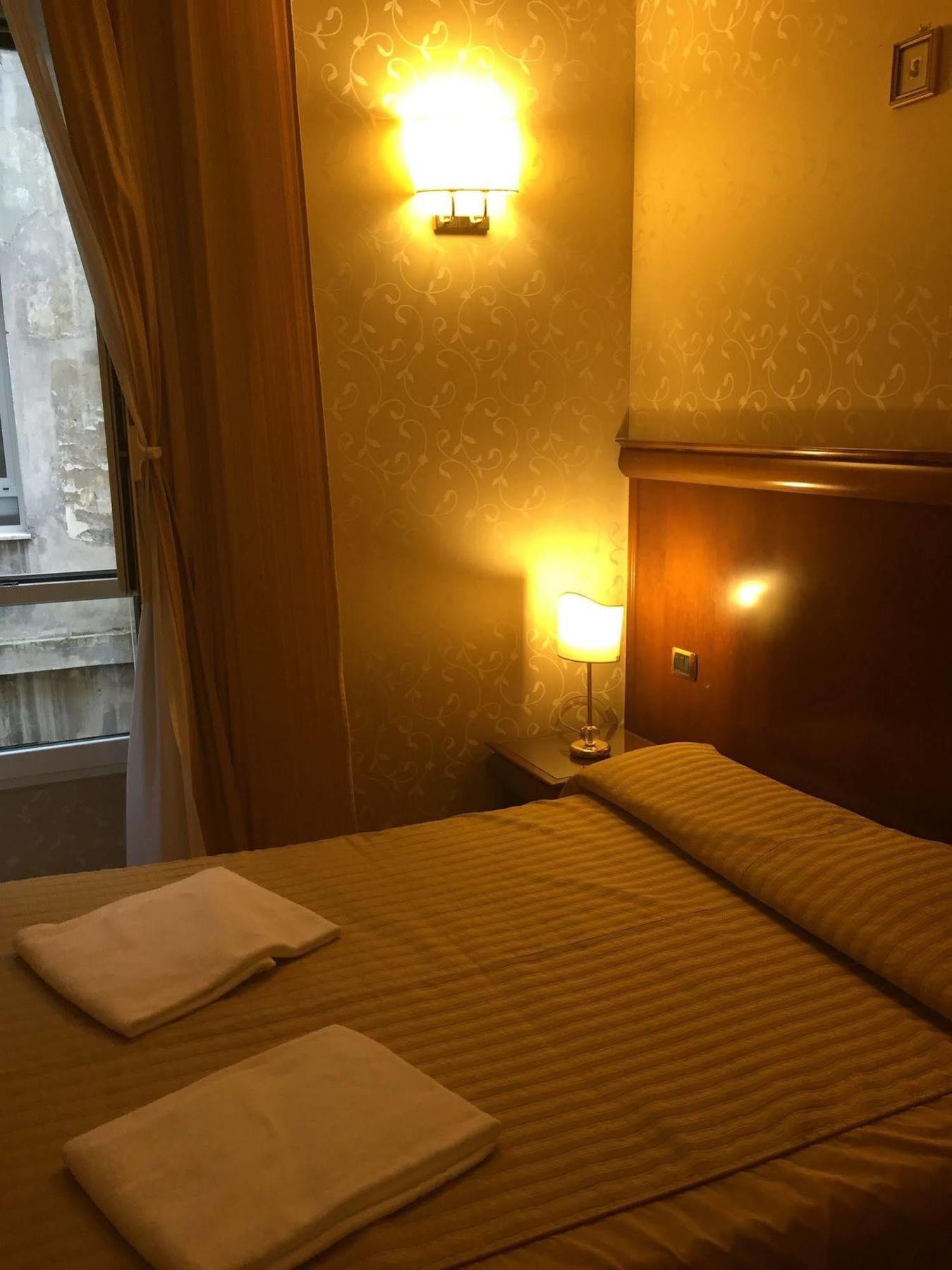 Hotel Divine רומא מראה חיצוני תמונה