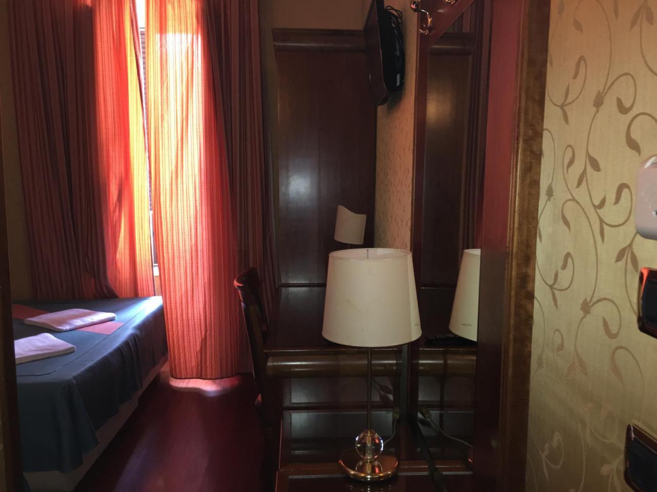 Hotel Divine רומא מראה חיצוני תמונה